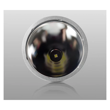 Armytek barracuda pro