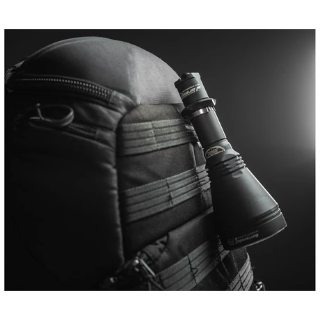 Armytek barracuda pro