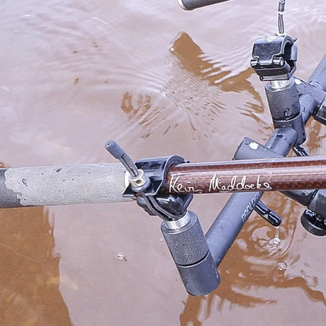 Poseidon rod safe  / bottartó