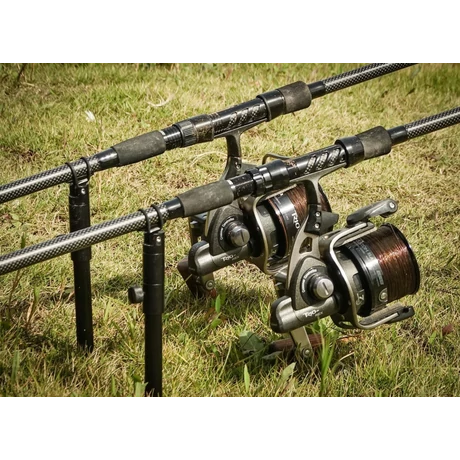 Prologic clinch pivoting snag butt bottartó